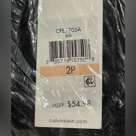 NWT Calvin Klein Women's Pencil Skirt,
Regular & Petite - Black - Picture 3 of 3